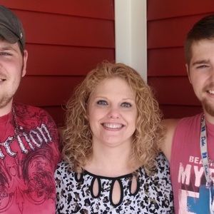 Meet your Posher, Lori